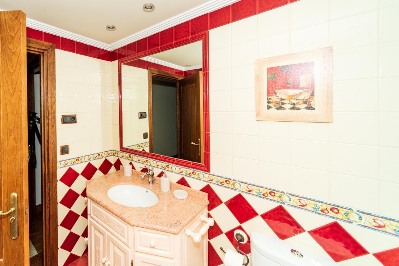 Villa Dolaretxe By Urdaibai Rentals Bilbao Bagian luar foto